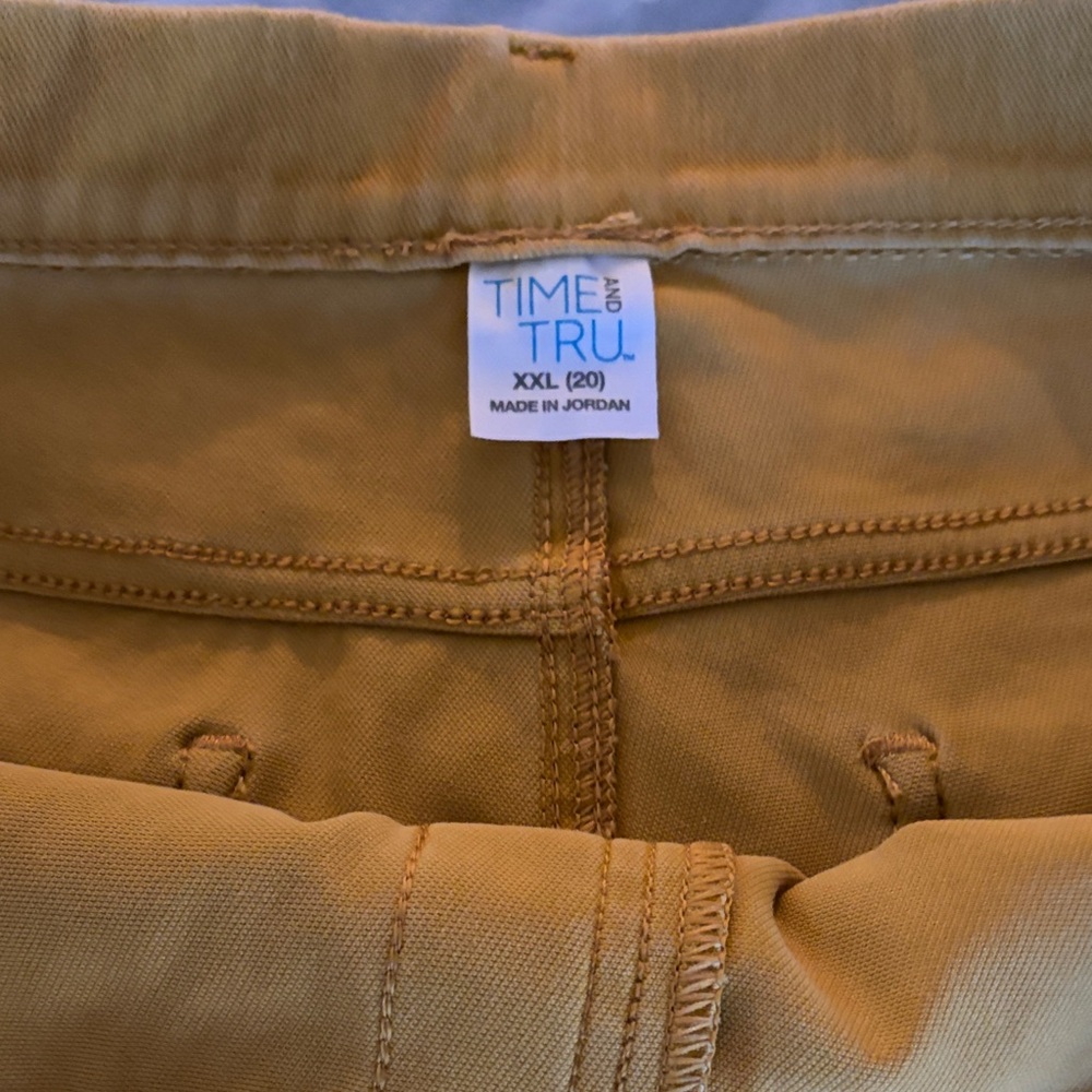 Time and Tru jeans. I believe that they are skinny jeans